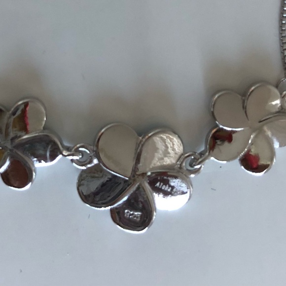 925 S/S Necklace inlaid three Blue Opal plumeria 🌸🌸🌸with 14kw gold overlay. - Picture 3 of 5